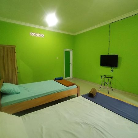 Villa Batu Tua Puncak Mitra Reddoorz Bogor Luaran gambar