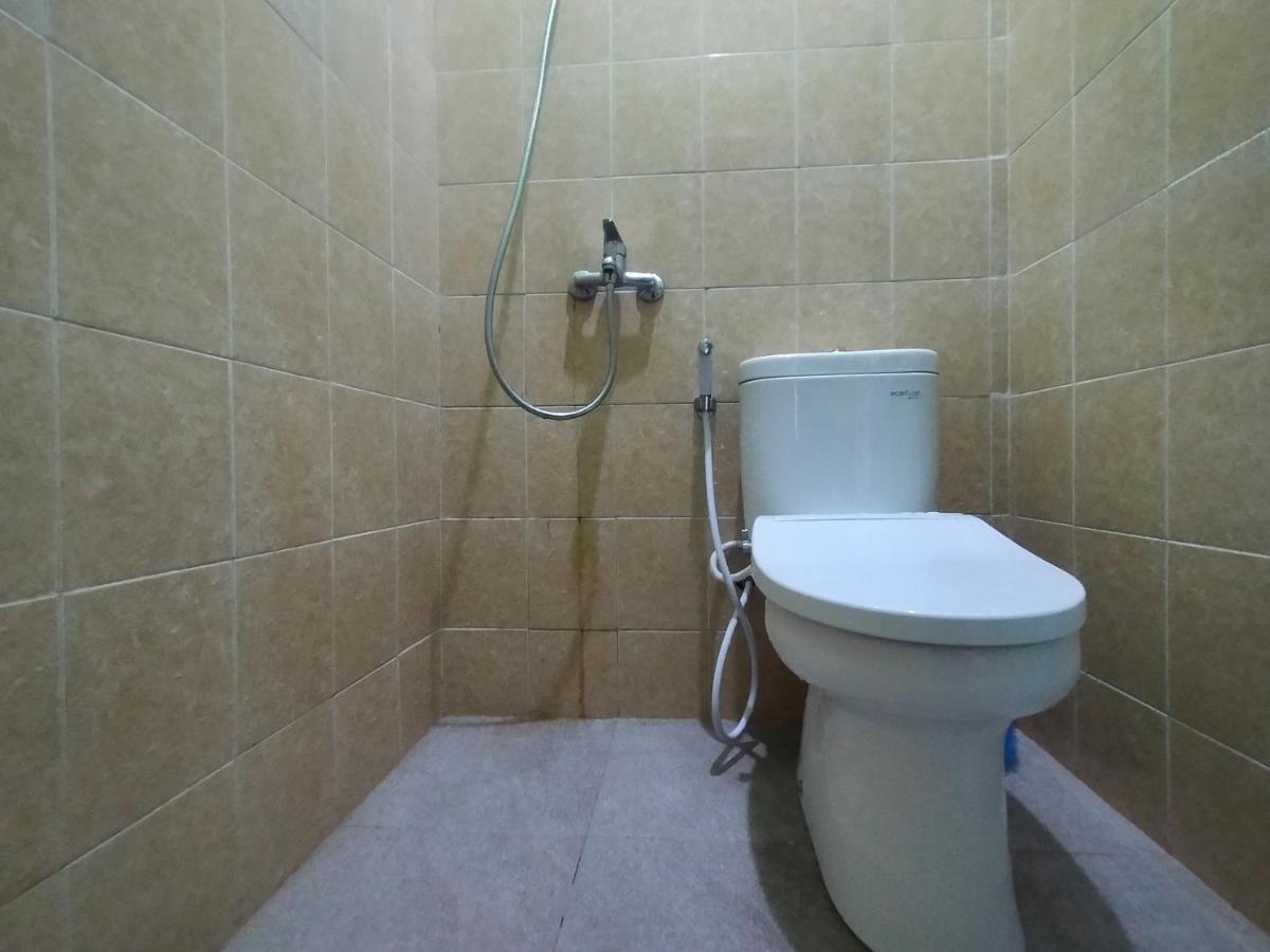 Villa Batu Tua Puncak Mitra Reddoorz Bogor Luaran gambar